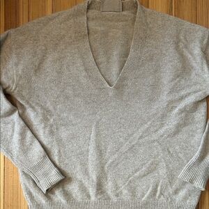 Everlane Cashmere Vneck Oatmeal Sweater Small S
